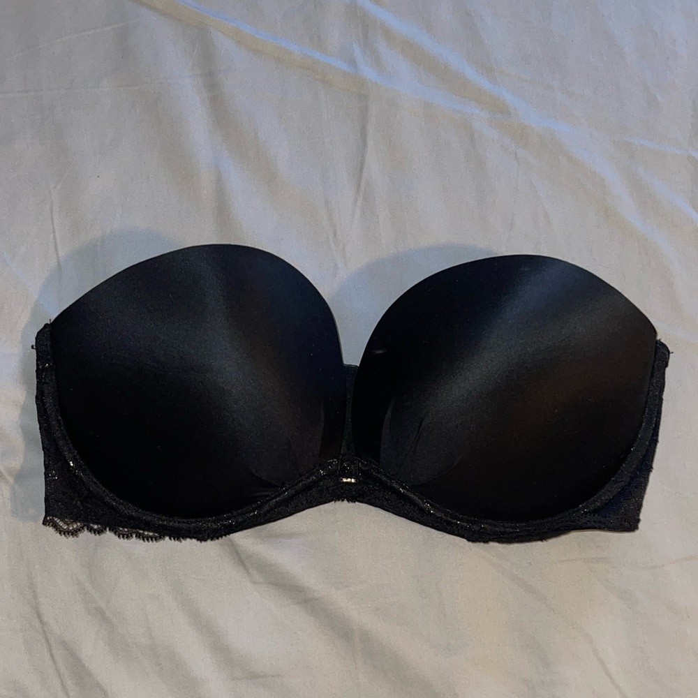 Victoria's Secret Black push-up Strapless Bra with Lace Trim